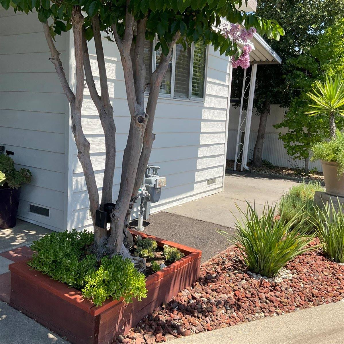 245 Rocky Hills Lane, Rancho Cordova, CA 95670