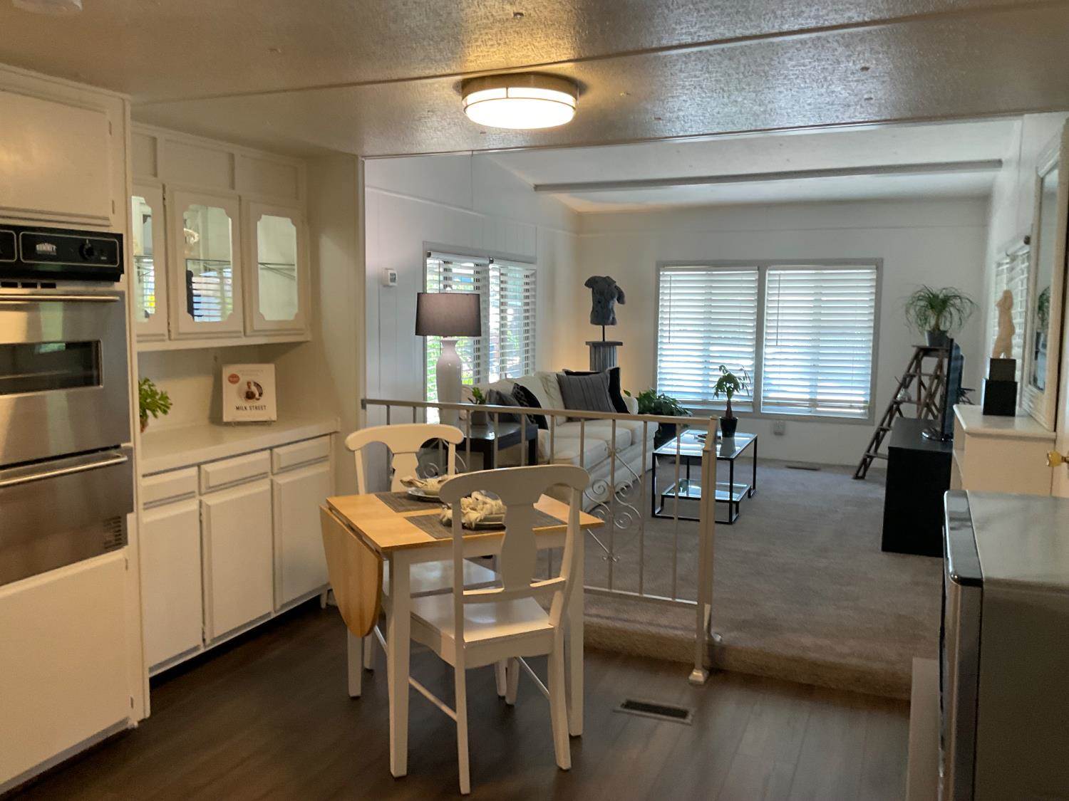 245 Rocky Hills Lane, Rancho Cordova, CA 95670