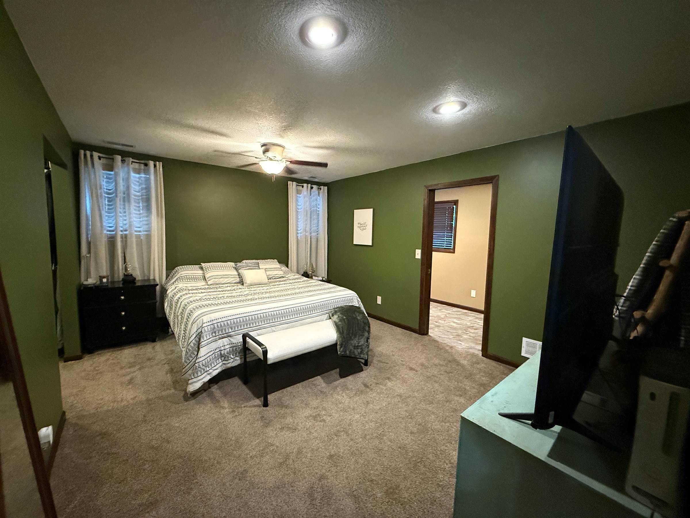 208 East Huffman St, Meriden, KS 66512