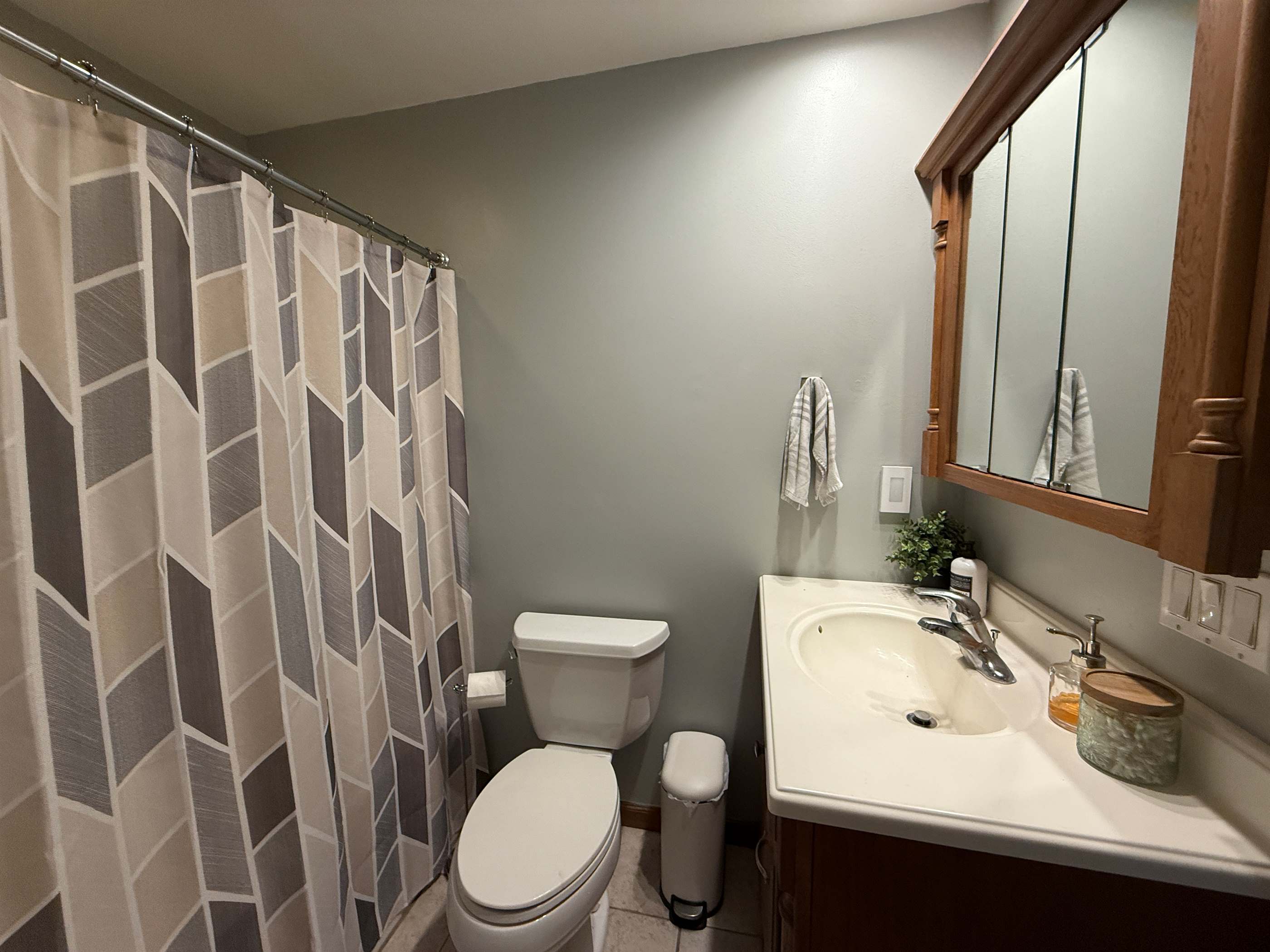 208 East Huffman St, Meriden, KS 66512