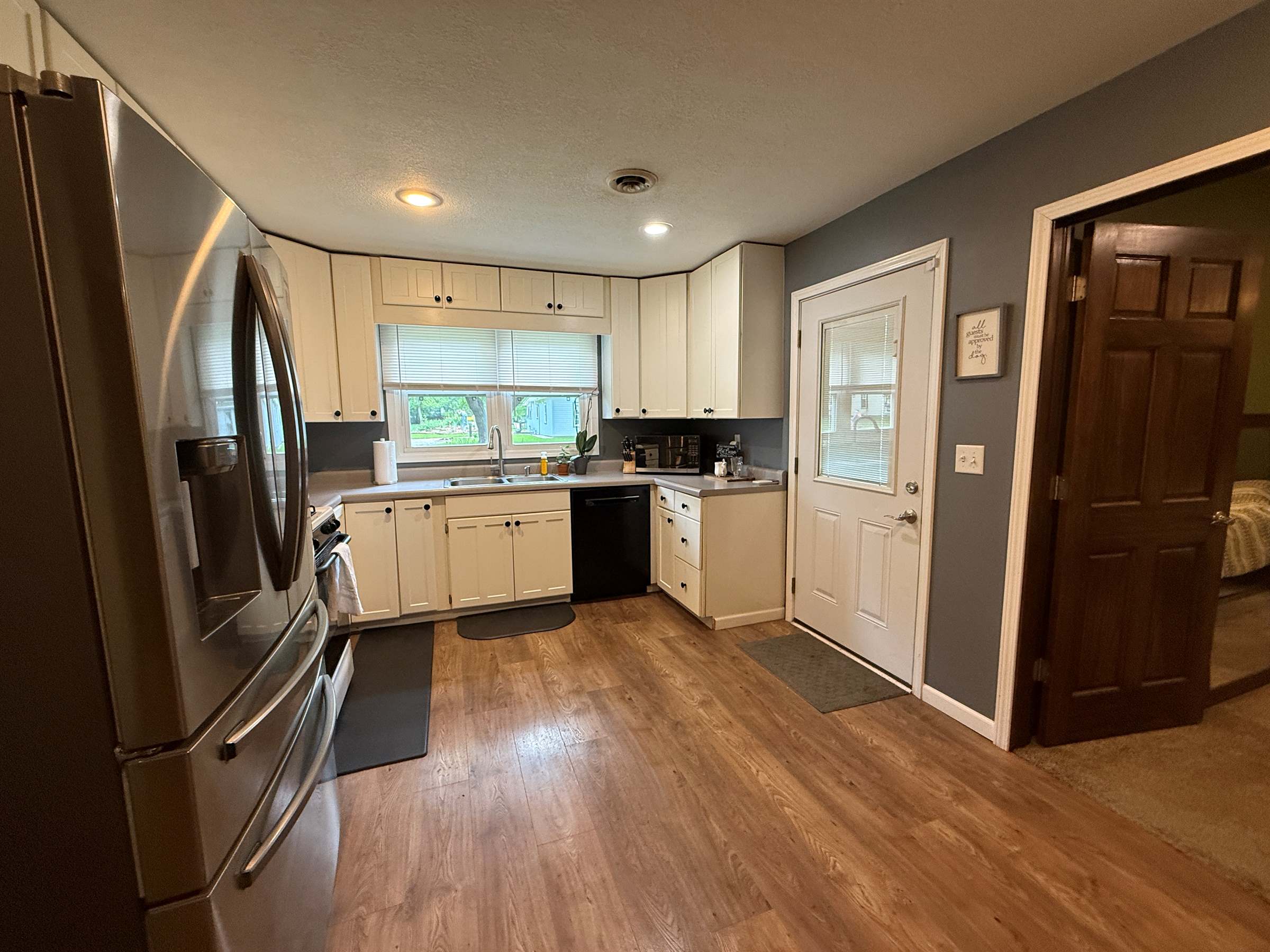 208 East Huffman St, Meriden, KS 66512