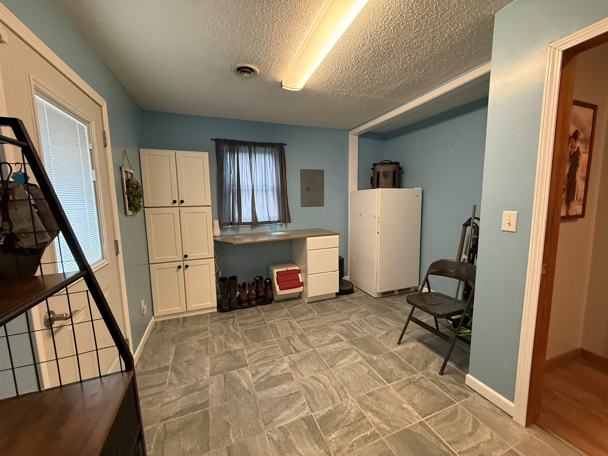 208 East Huffman St, Meriden, KS 66512