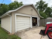 208 East Huffman St, Meriden, KS 66512