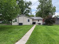 208 East Huffman St, Meriden, KS 66512