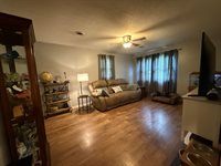 208 East Huffman St, Meriden, KS 66512