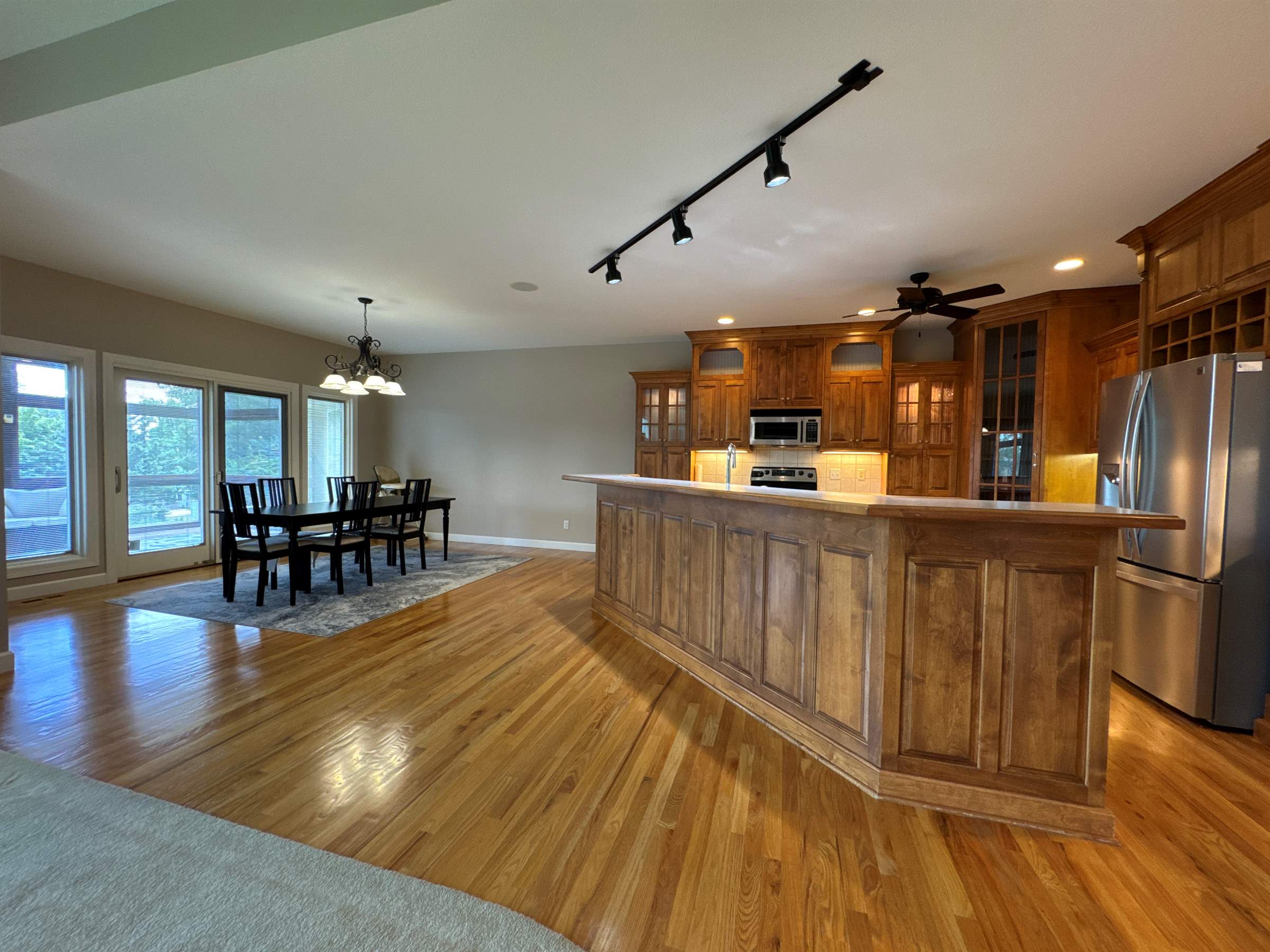 7518 SW Ambassador Pl, Topeka, KS 66610