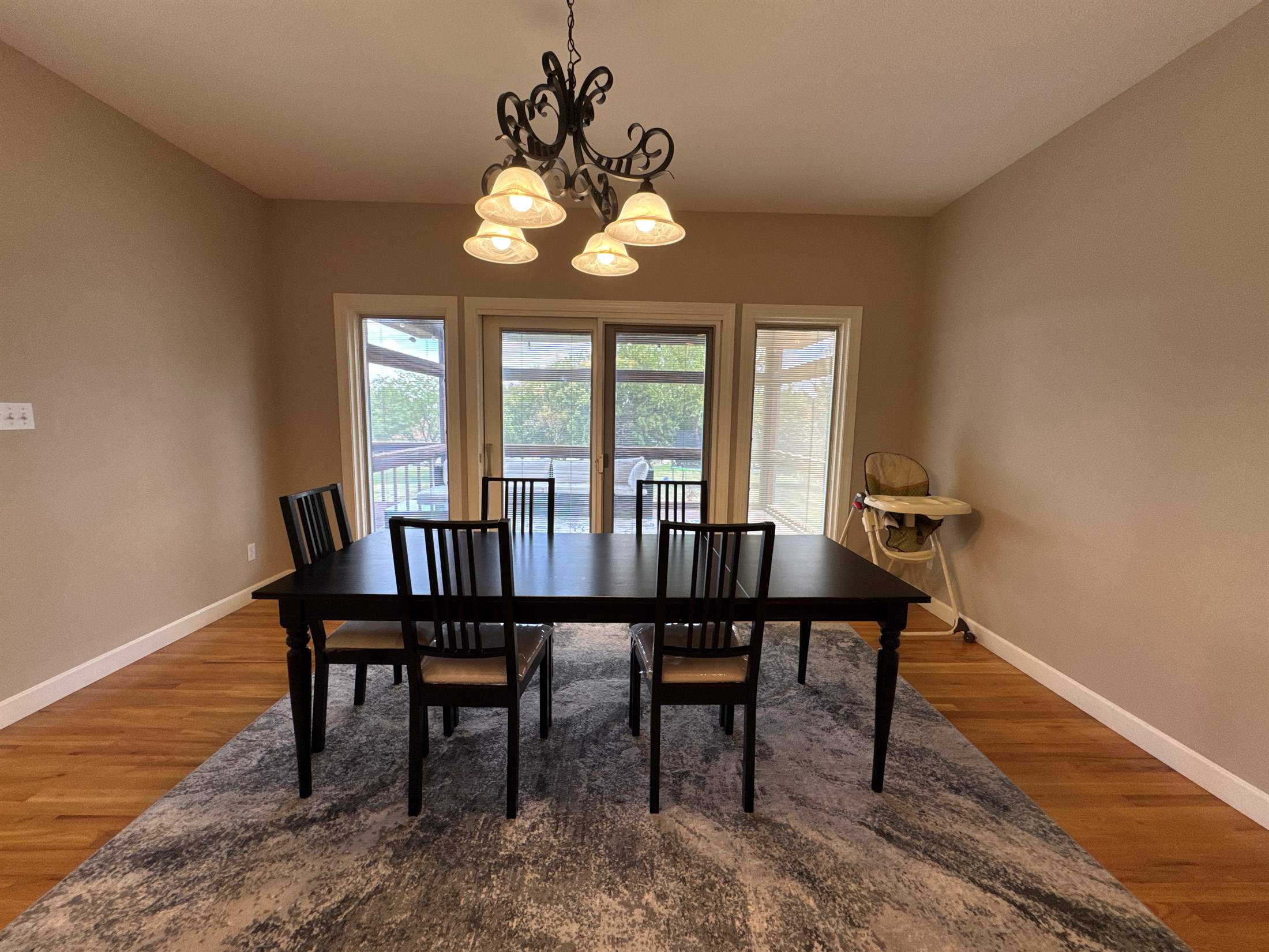 7518 SW Ambassador Pl, Topeka, KS 66610