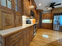 7518 SW Ambassador Pl, Topeka, KS 66610