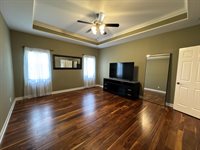 7518 SW Ambassador Pl, Topeka, KS 66610