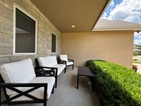 7518 SW Ambassador Pl, Topeka, KS 66610