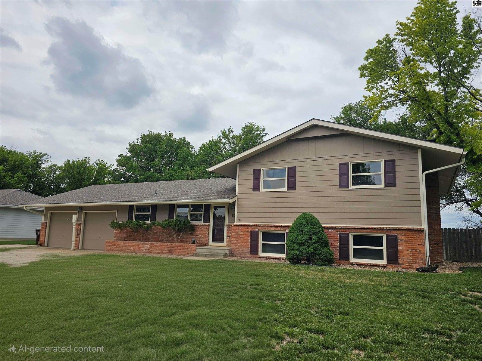 217 West Normal Dr, Lindsborg, KS 67456