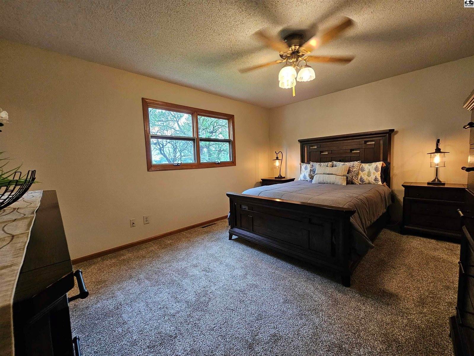 217 West Normal Dr, Lindsborg, KS 67456