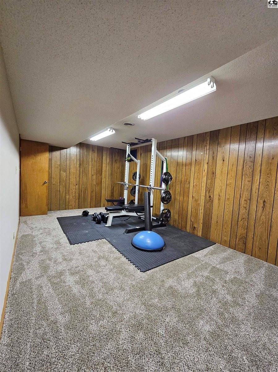 217 West Normal Dr, Lindsborg, KS 67456