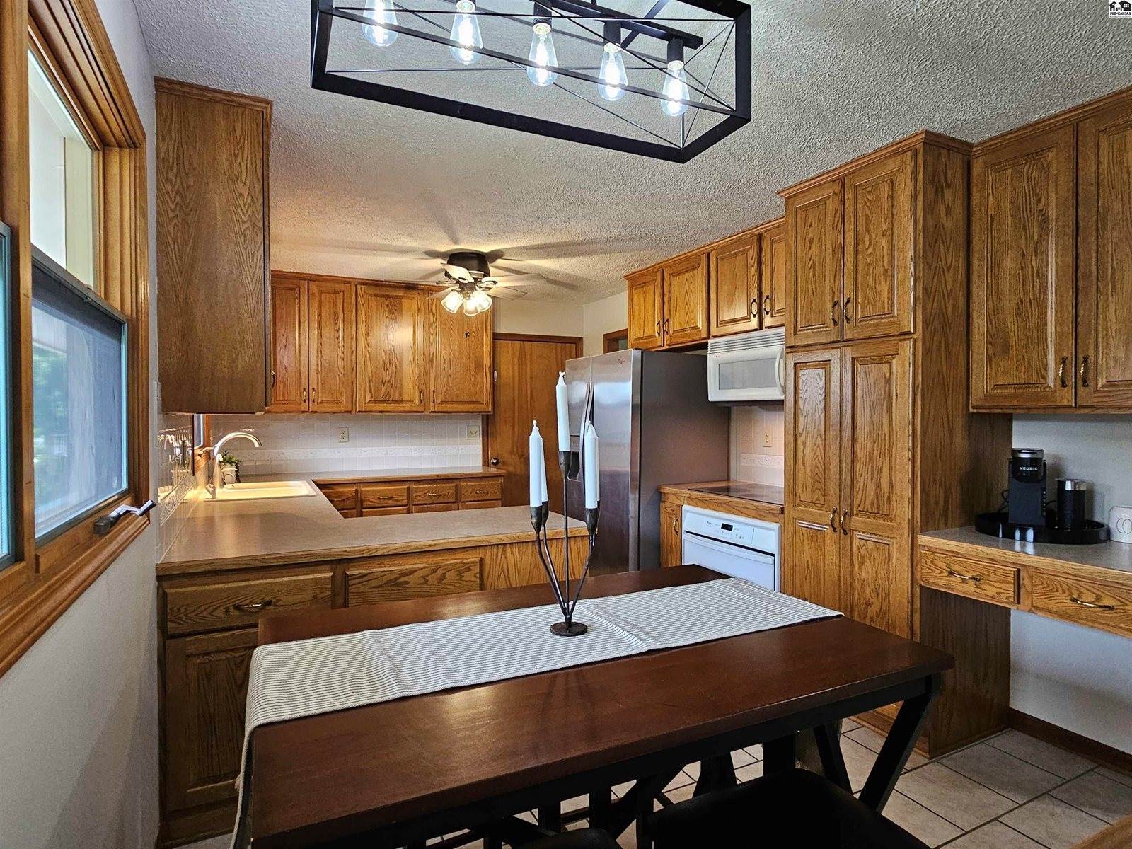 217 West Normal Dr, Lindsborg, KS 67456