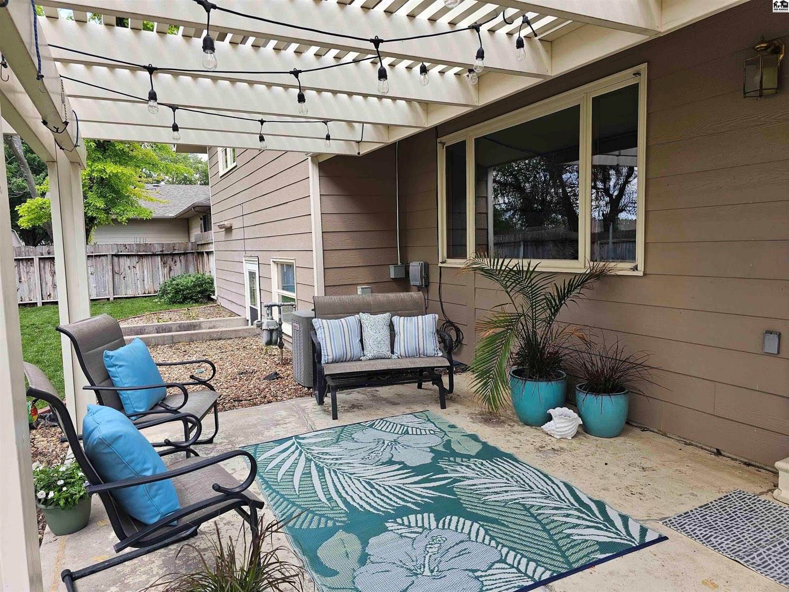 217 West Normal Dr, Lindsborg, KS 67456