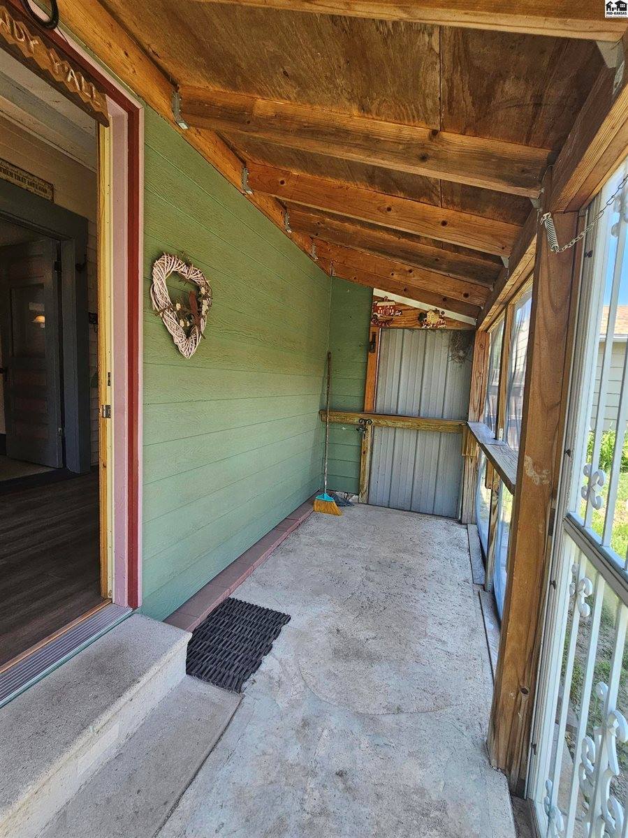 112 North Swedonia St, Marquette, KS 67464