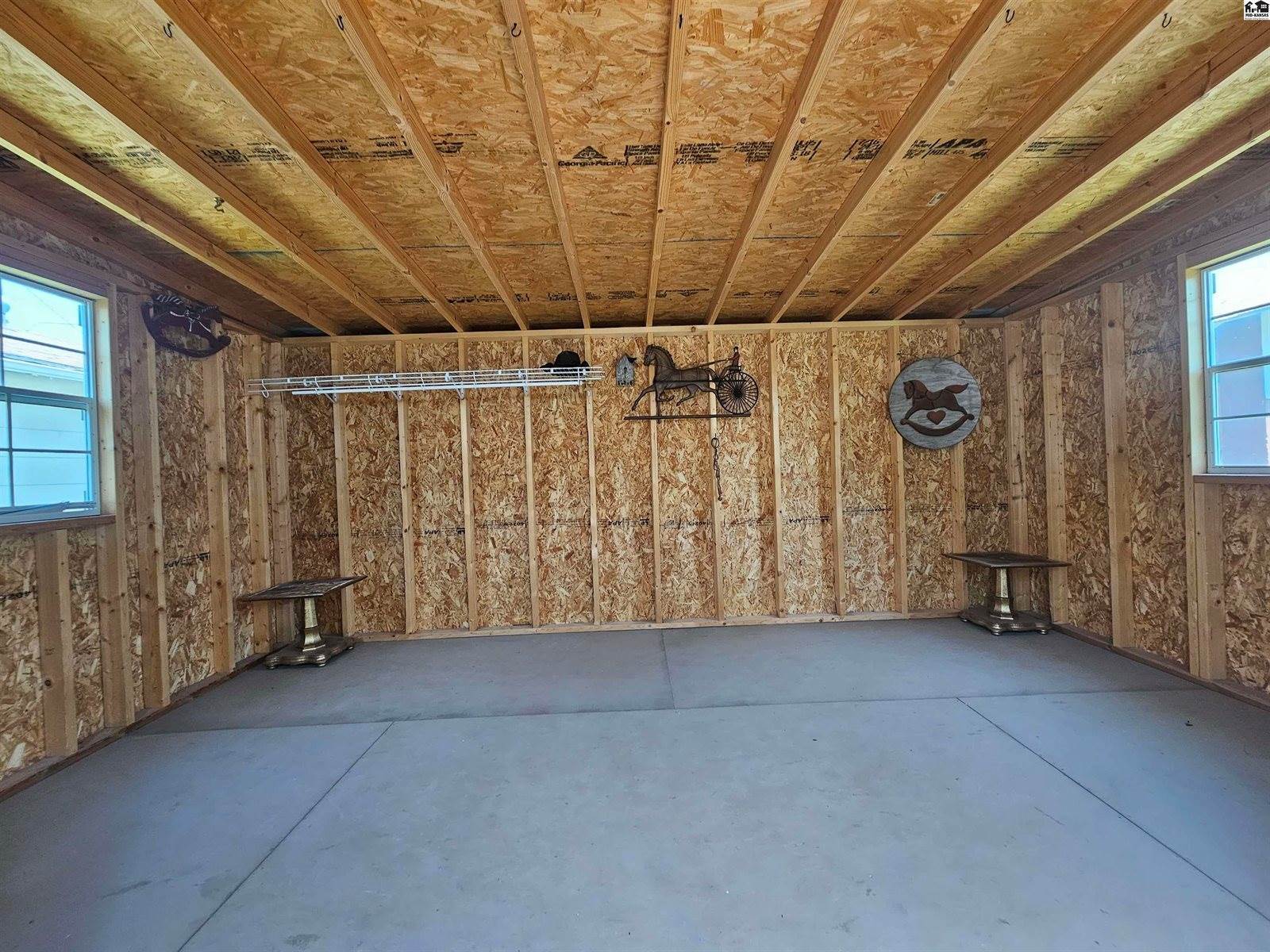 112 North Swedonia St, Marquette, KS 67464