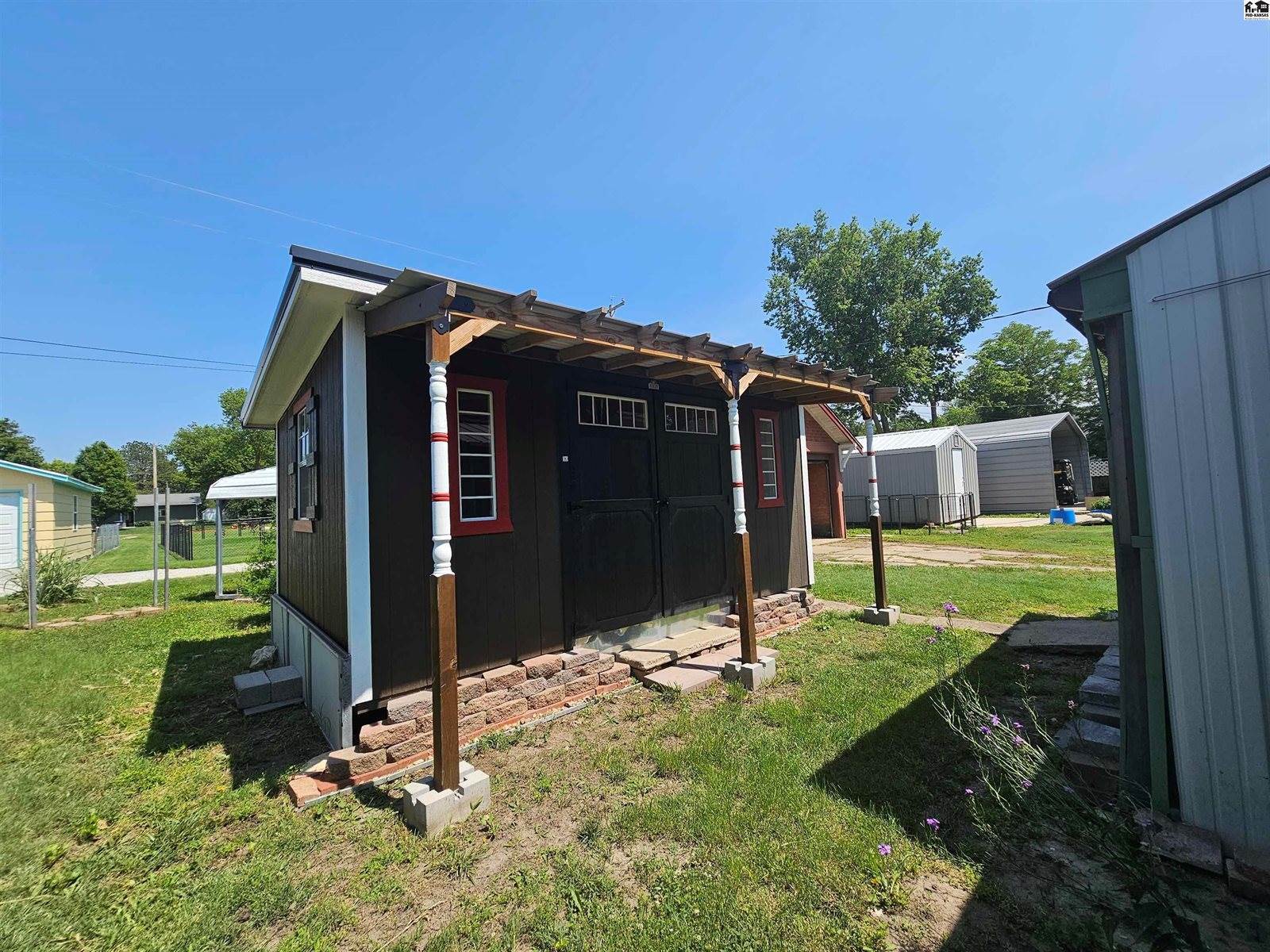 112 North Swedonia St, Marquette, KS 67464