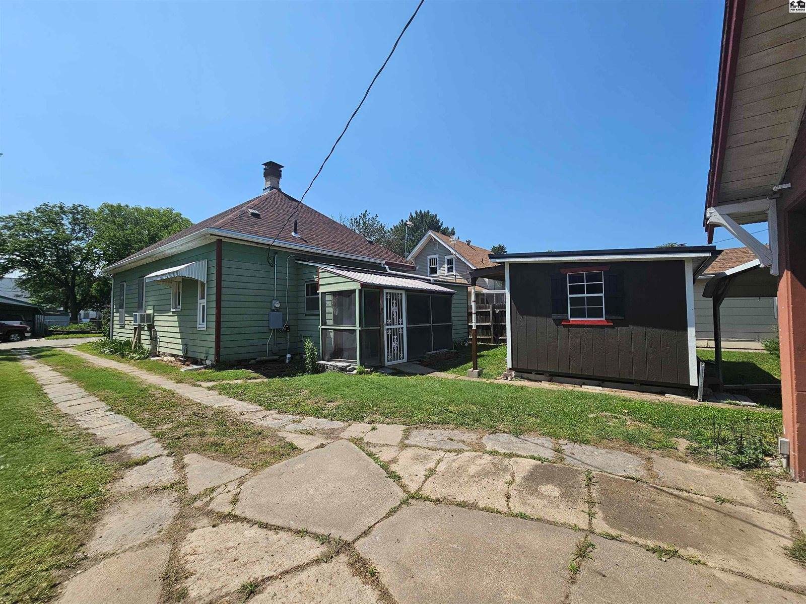 112 North Swedonia St, Marquette, KS 67464