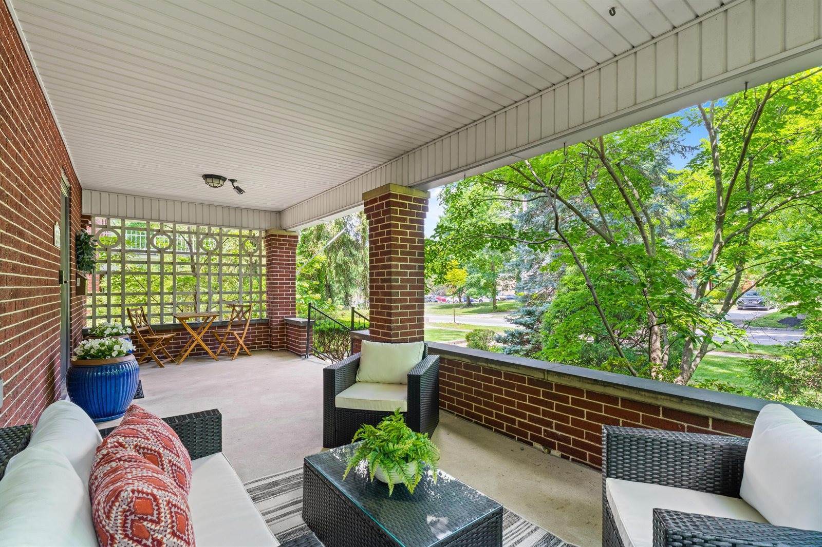 99 East North Broadway Street, Columbus, OH 43214