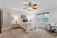 99 East North Broadway Street, Columbus, OH 43214