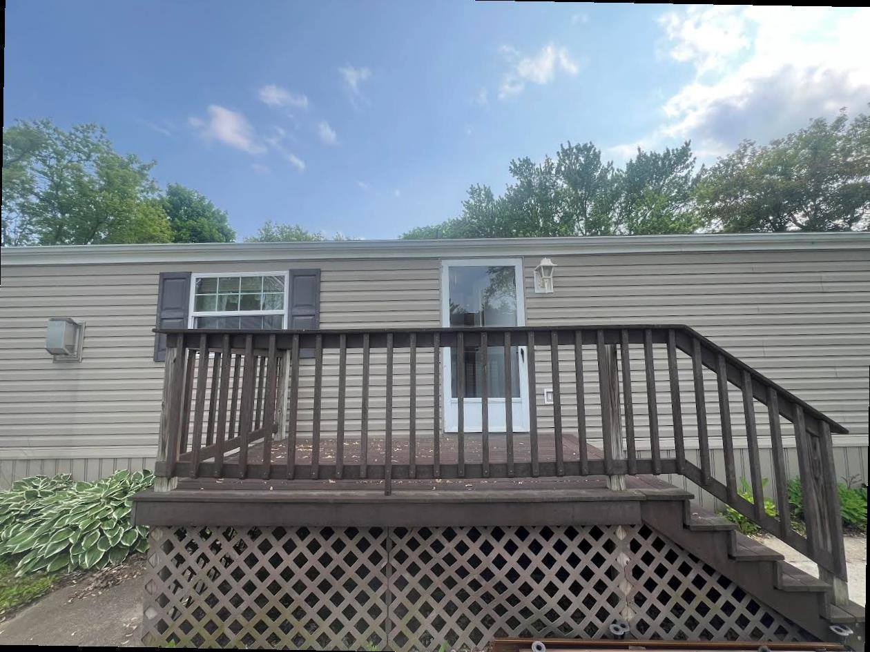 N2639 County Road Z #B19, Dousman, WI 53118