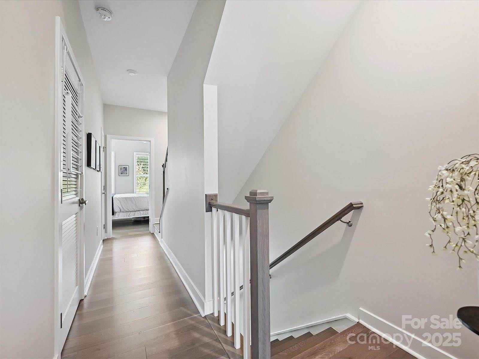 824 Broad River Lane, Charlotte, NC 28211