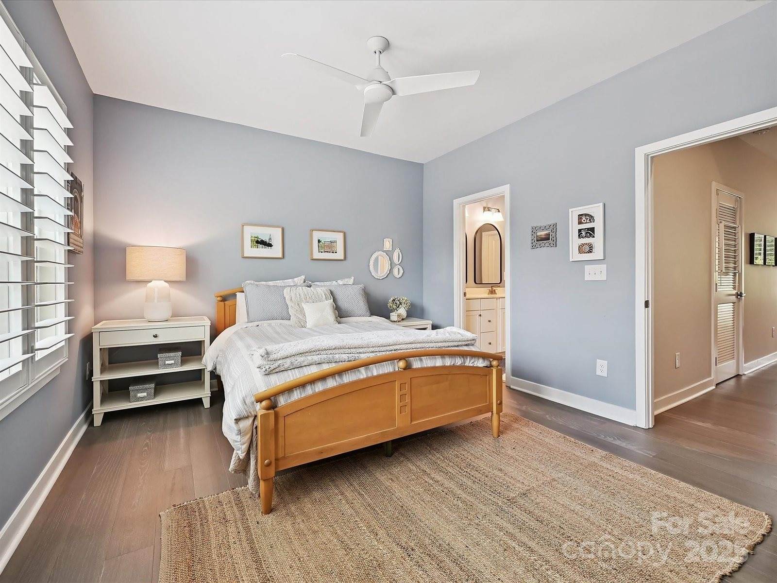 824 Broad River Lane, Charlotte, NC 28211