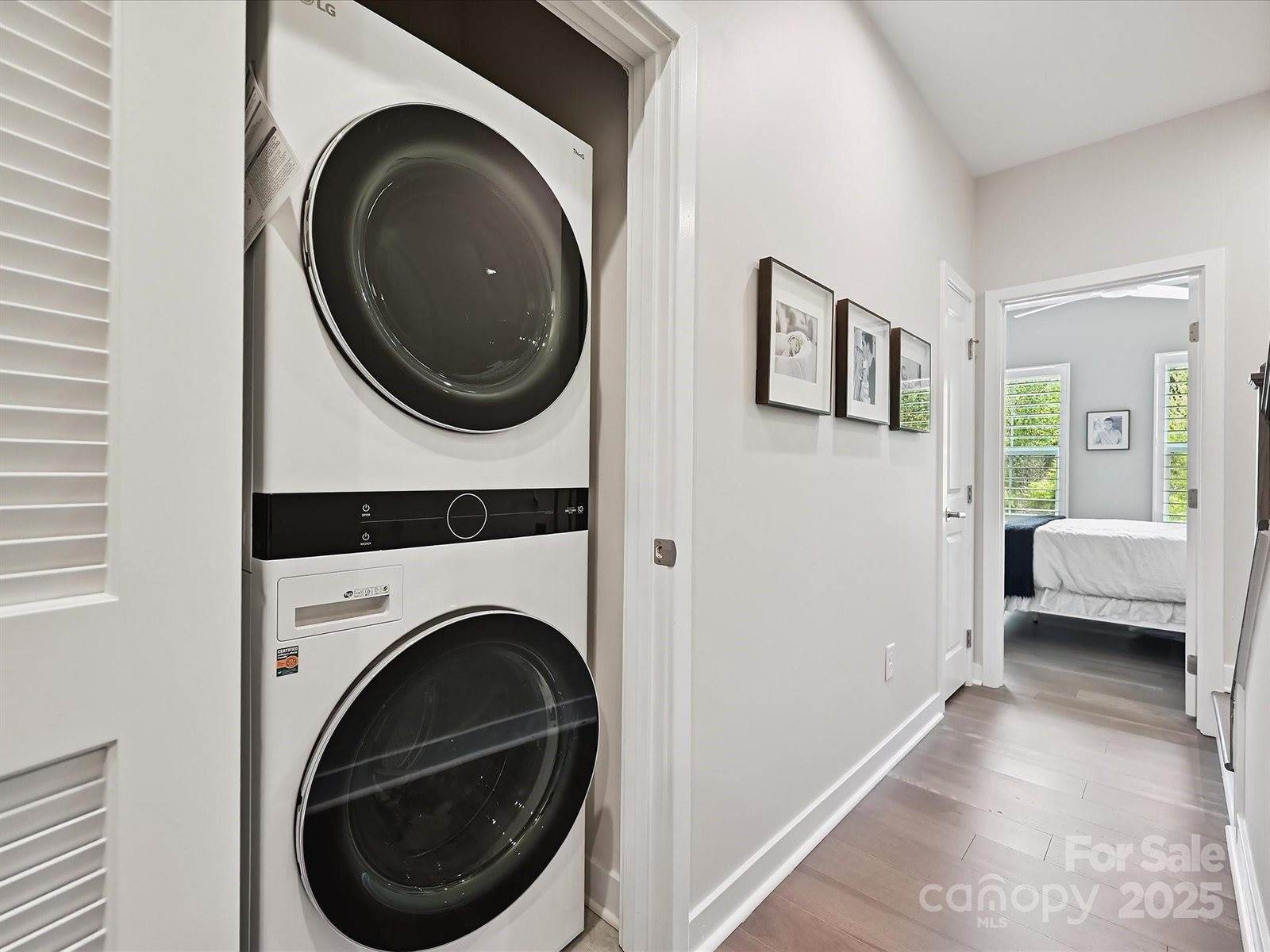 824 Broad River Lane, Charlotte, NC 28211