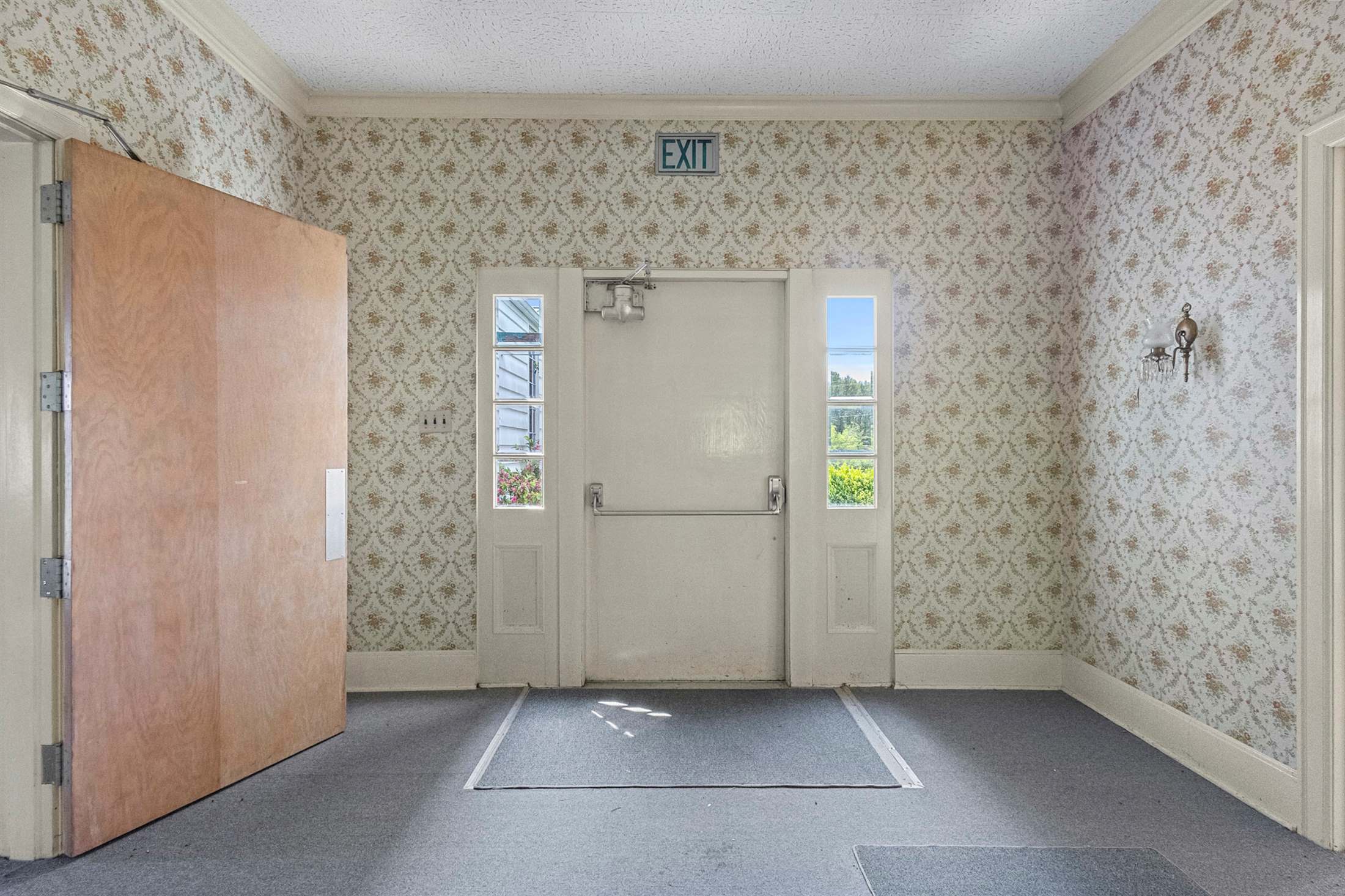 46372 East Main Street, Concrete, WA 98237