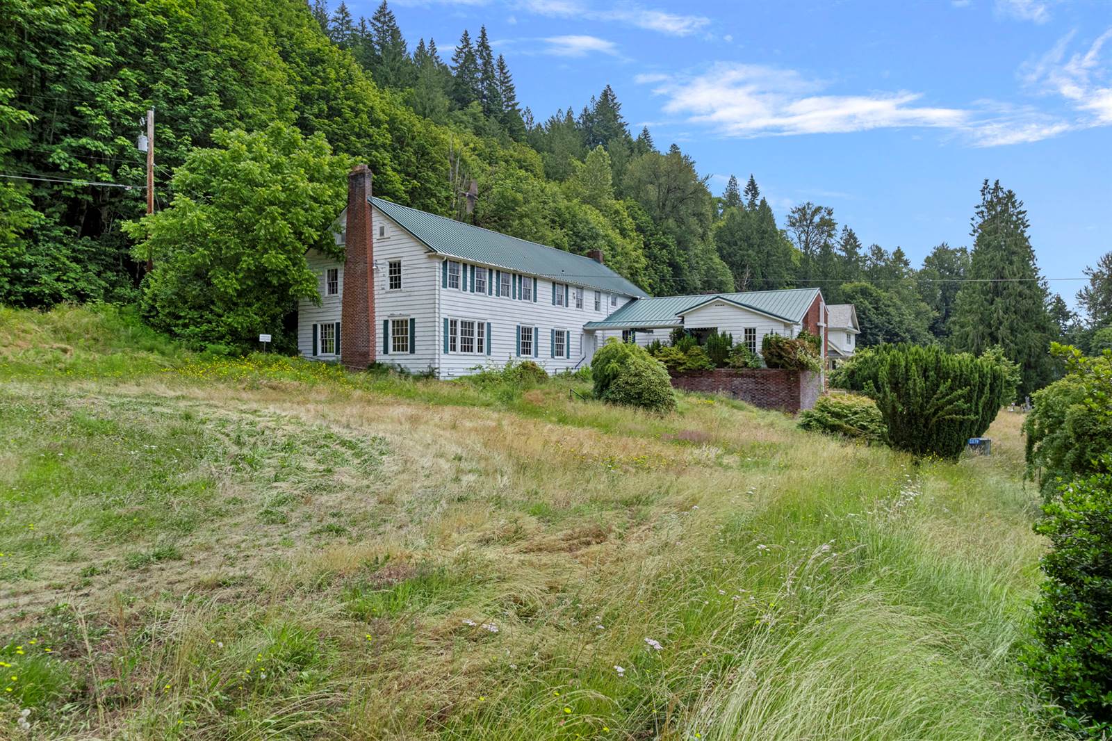 46372 East Main Street, Concrete, WA 98237