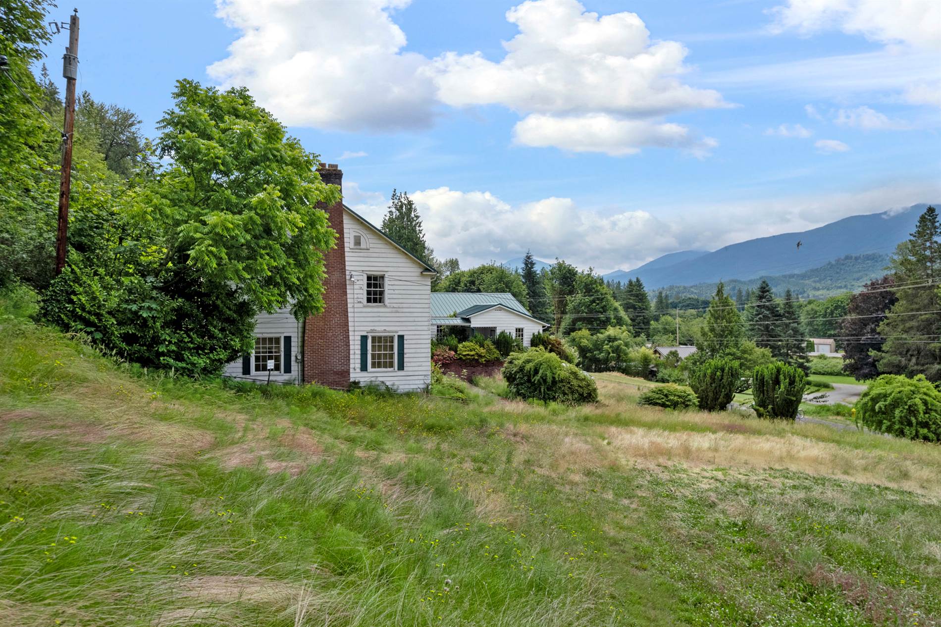 46372 East Main Street, Concrete, WA 98237