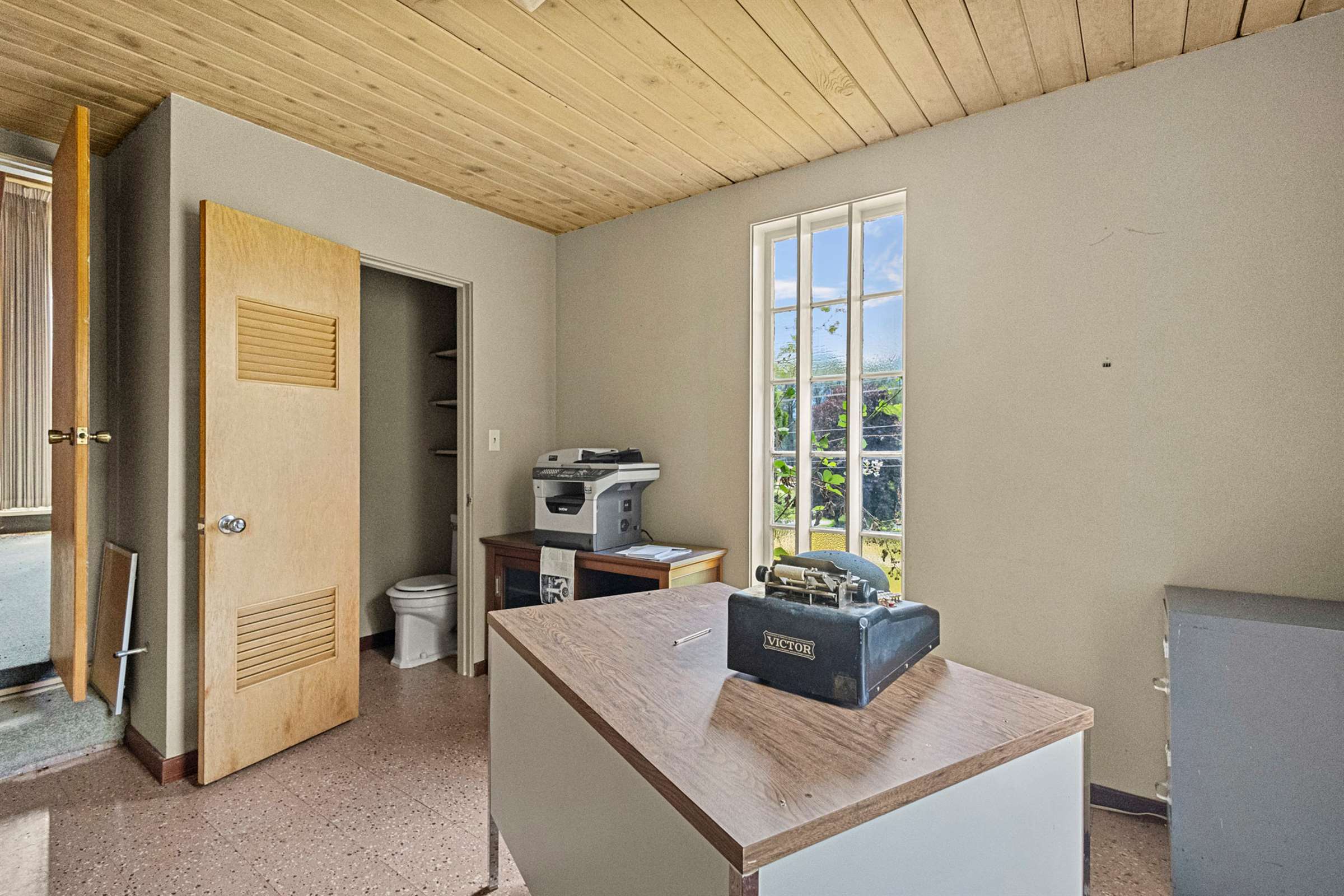 46372 East Main Street, Concrete, WA 98237