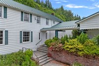 46372 East Main Street, Concrete, WA 98237