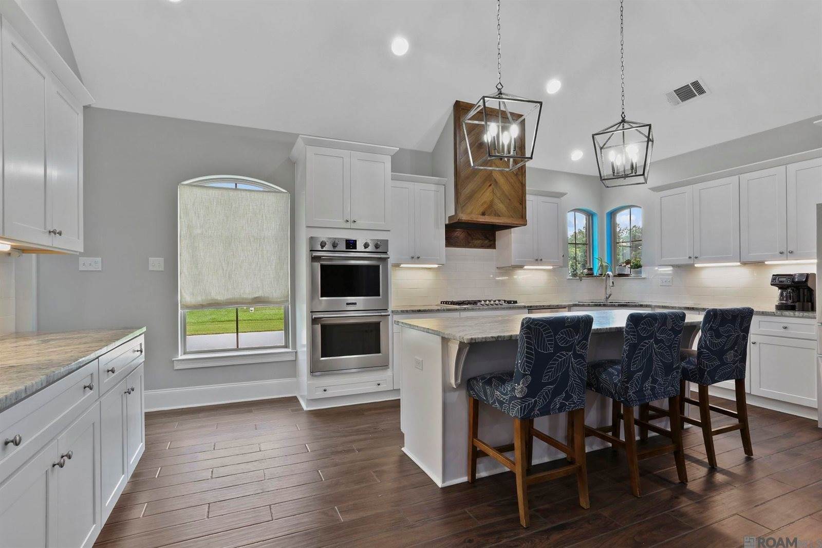 14188 Della Marchand Rd, Gonzales, LA 70737