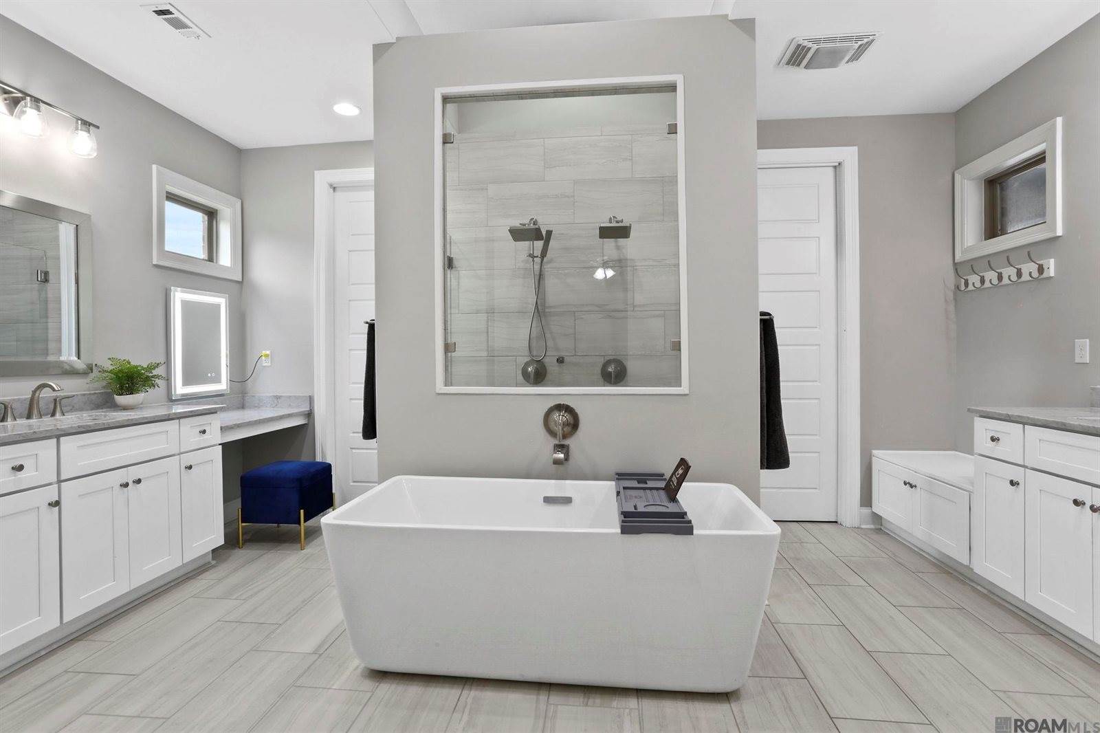 14188 Della Marchand Rd, Gonzales, LA 70737