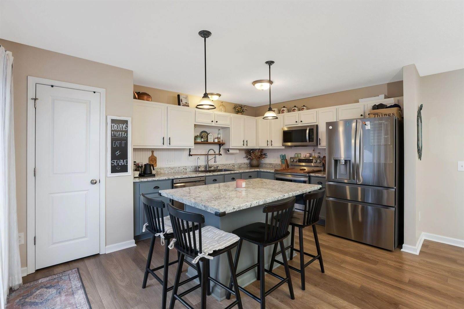 579 Virginia Street, Ashville, OH 43103