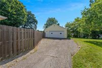 556 Poland Avenue, Struthers, OH 44471