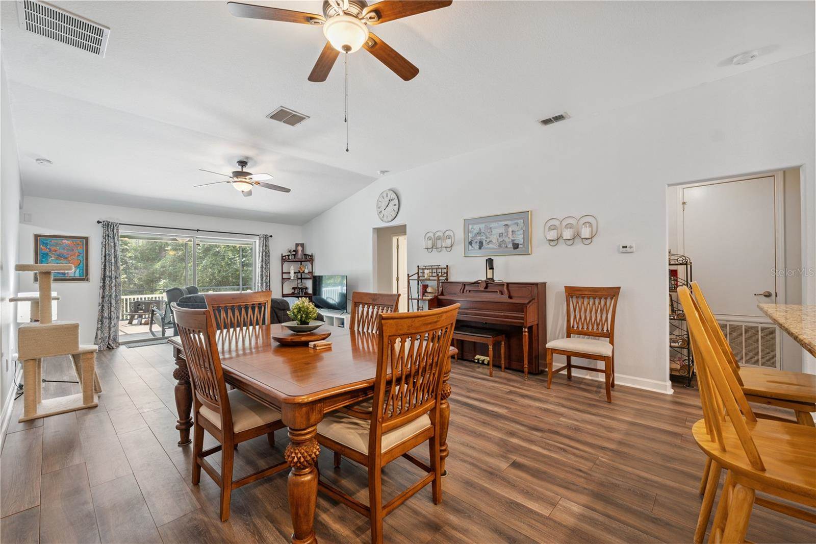12426 Jillian Circle, Hudson, FL 34669