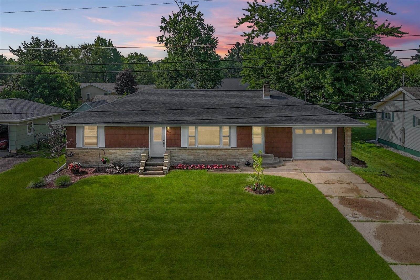 450 Goodnow Avenue, Wisconsin Rapids, WI 54494