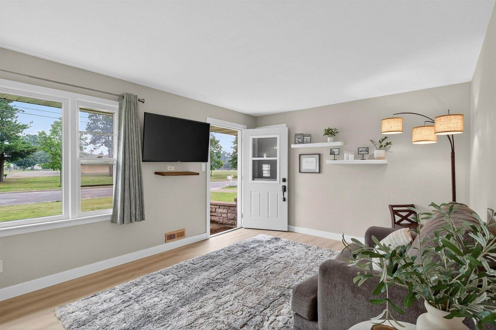 450 Goodnow Avenue, Wisconsin Rapids, WI 54494