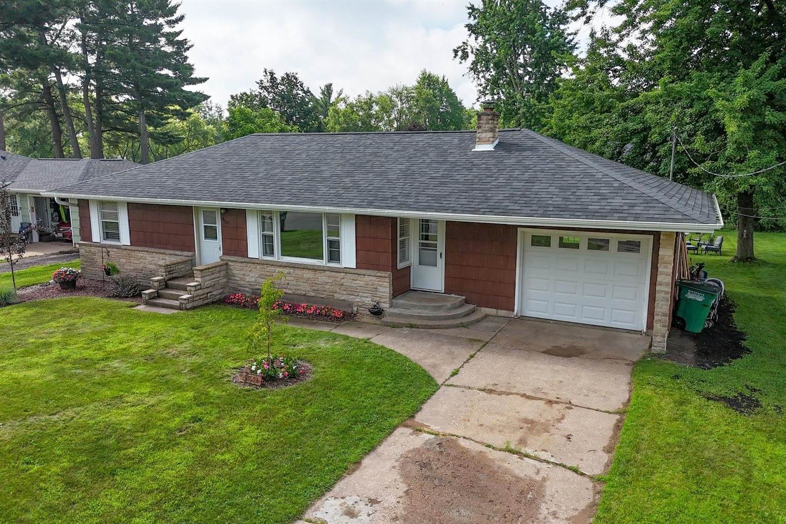 450 Goodnow Avenue, Wisconsin Rapids, WI 54494