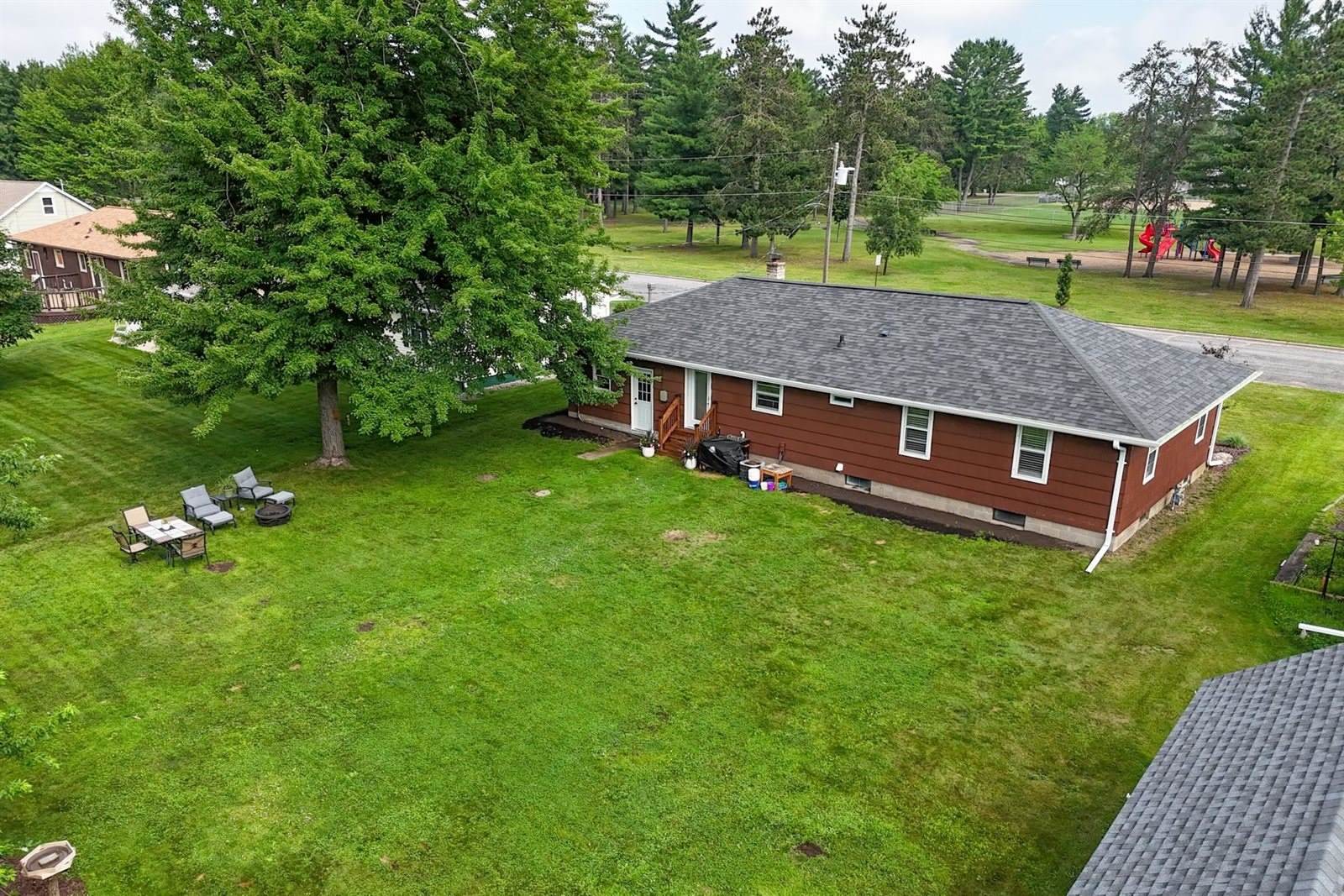 450 Goodnow Avenue, Wisconsin Rapids, WI 54494