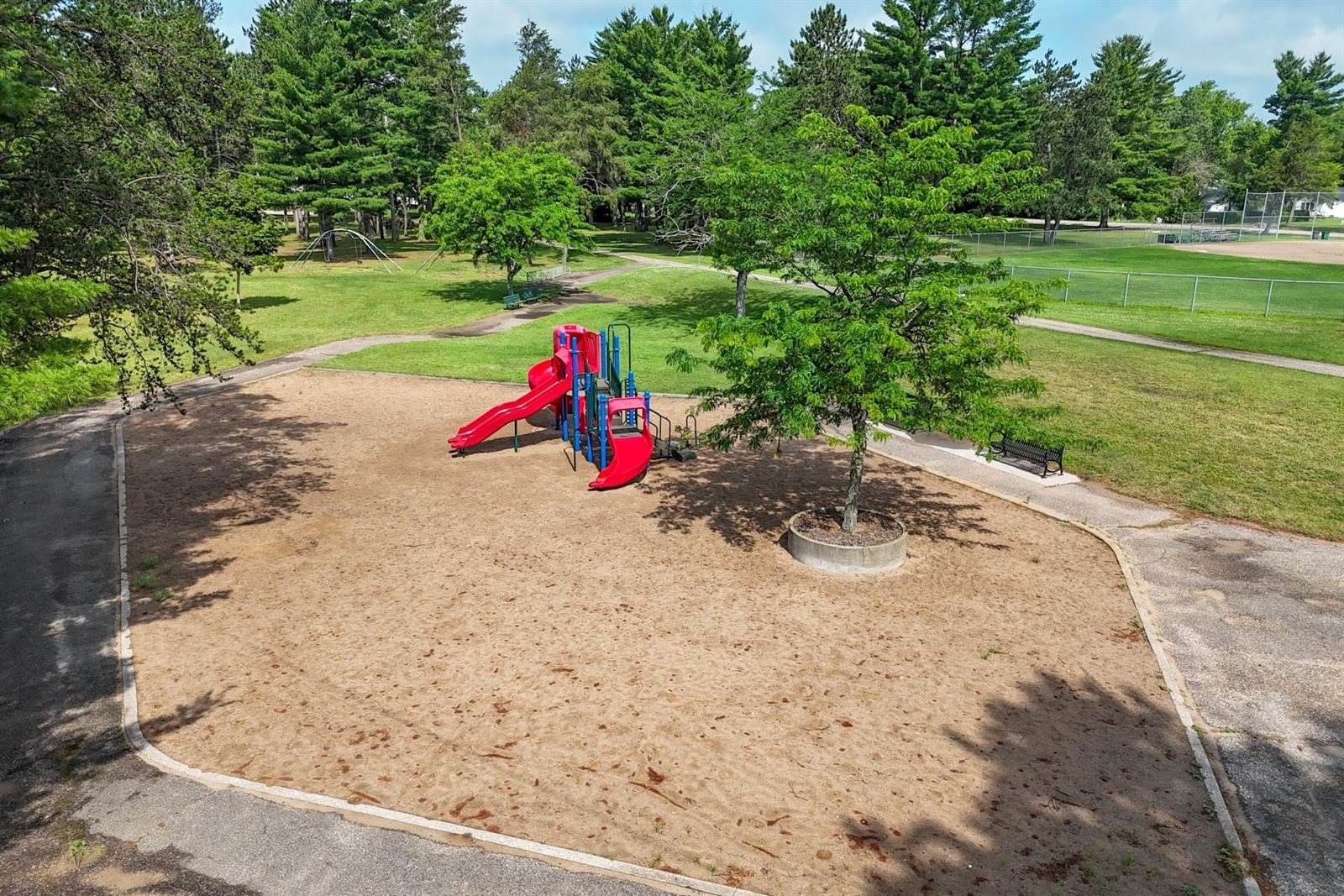 450 Goodnow Avenue, Wisconsin Rapids, WI 54494