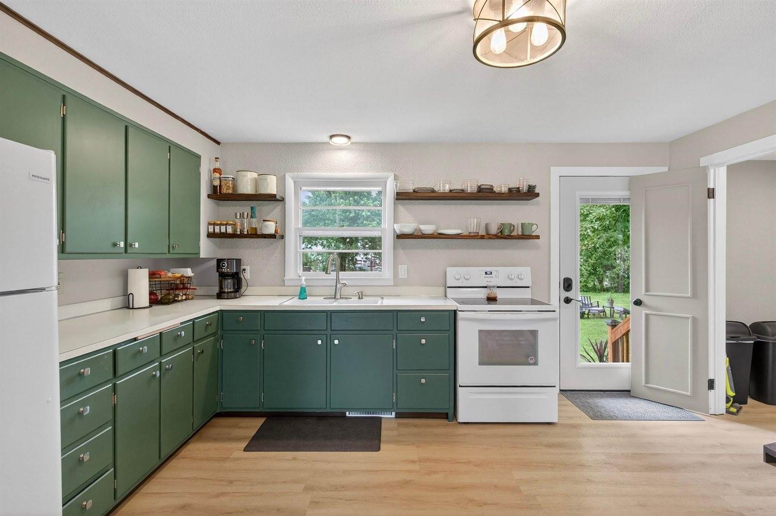 450 Goodnow Avenue, Wisconsin Rapids, WI 54494