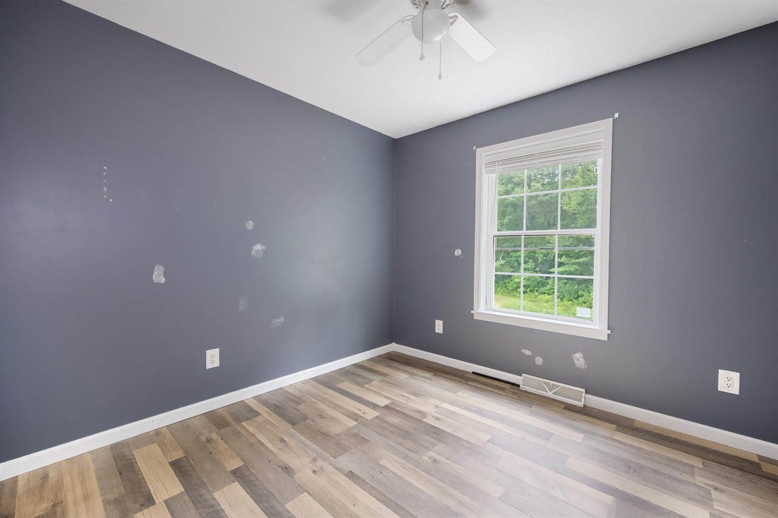 32 Barton Road, Windsor, ME 04363