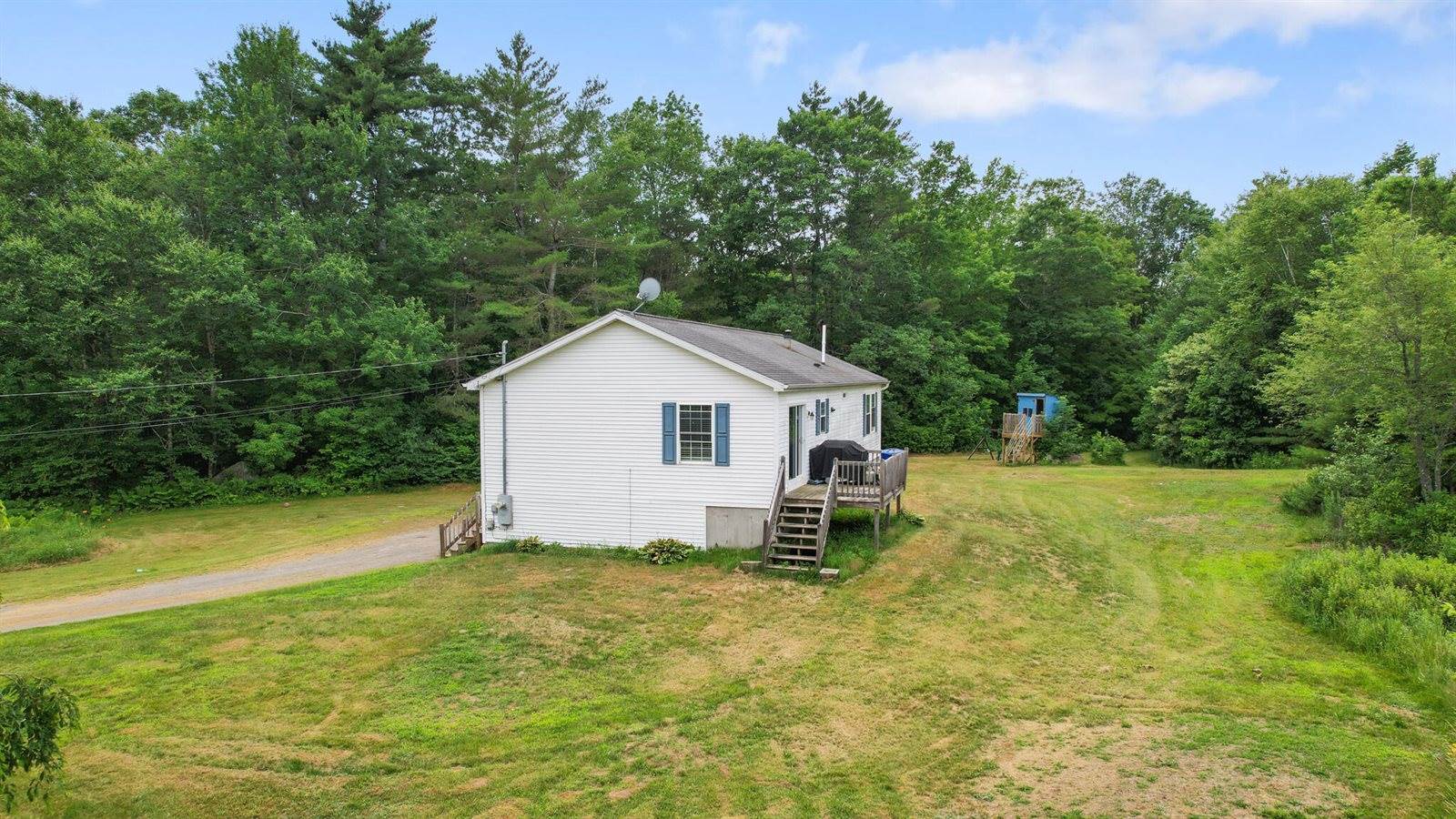 32 Barton Road, Windsor, ME 04363