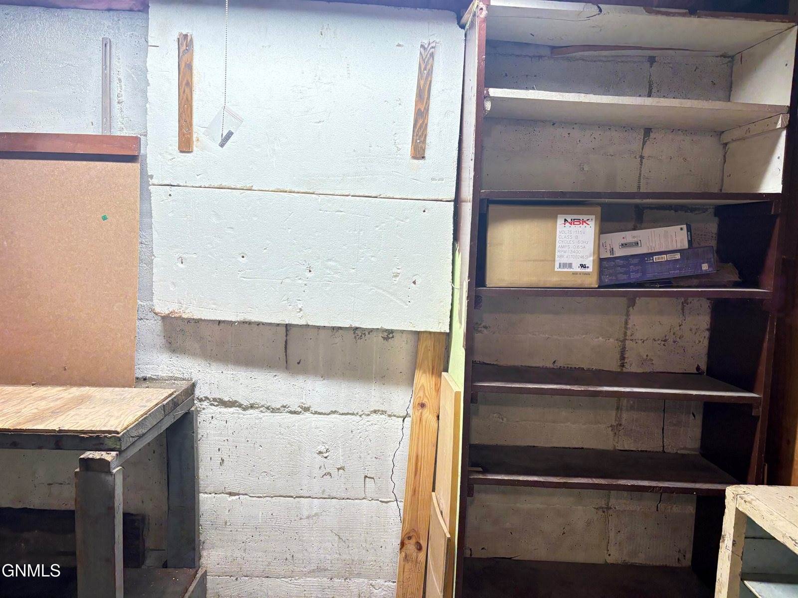 402 8th Street Street West, Williston, ND 58801