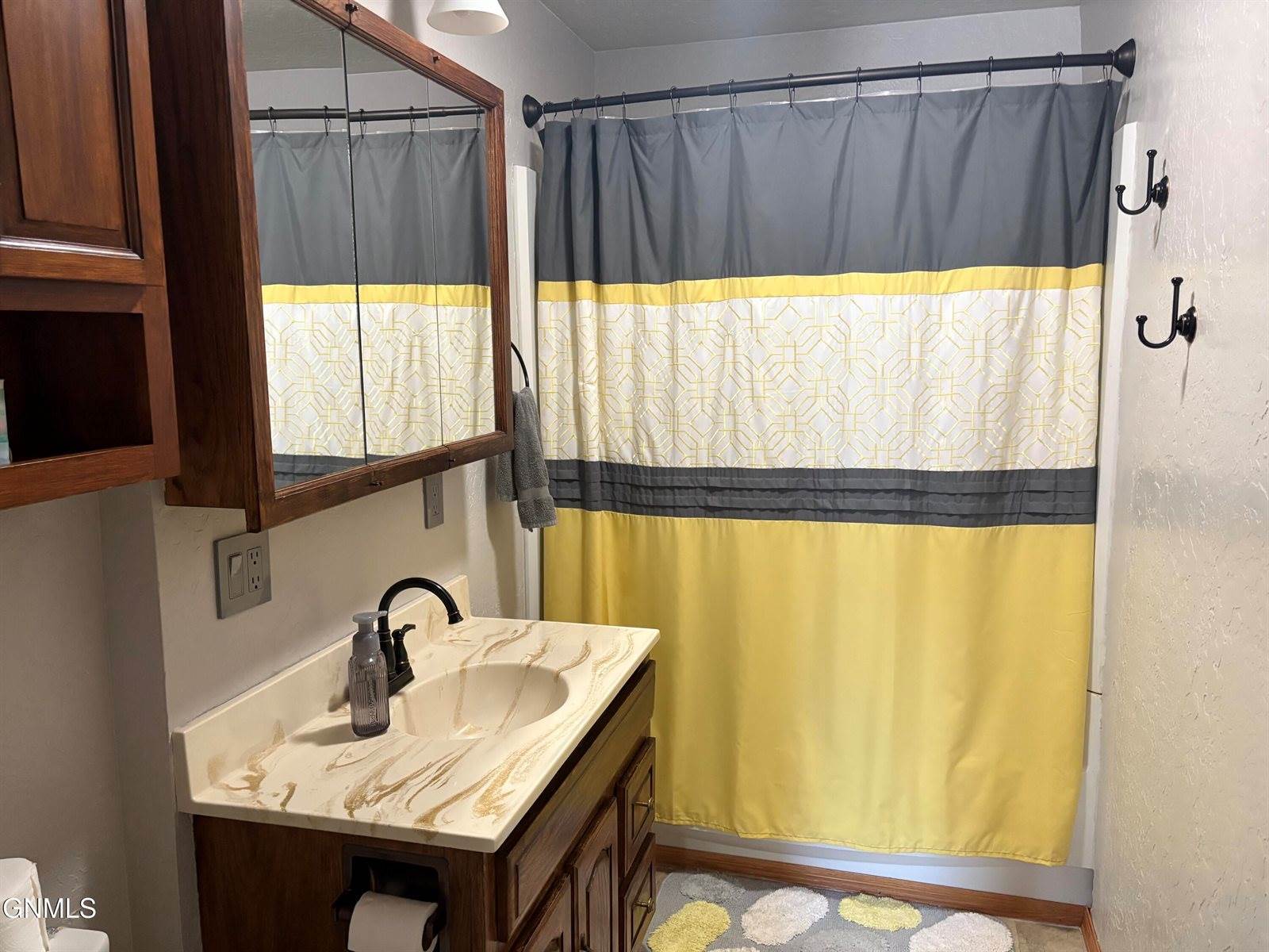 402 8th Street Street West, Williston, ND 58801