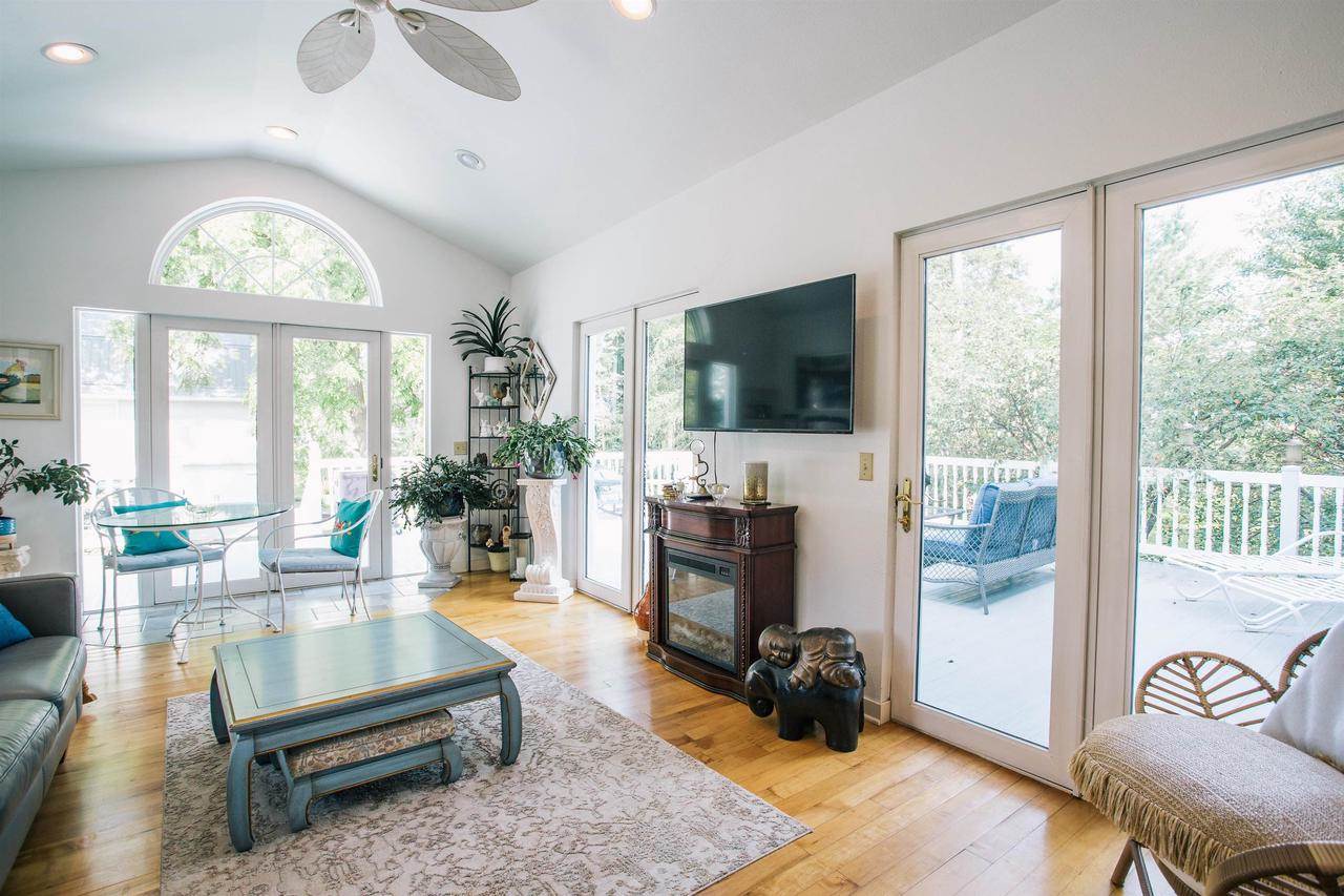 10 Hewett Street, Neillsville, WI 54456